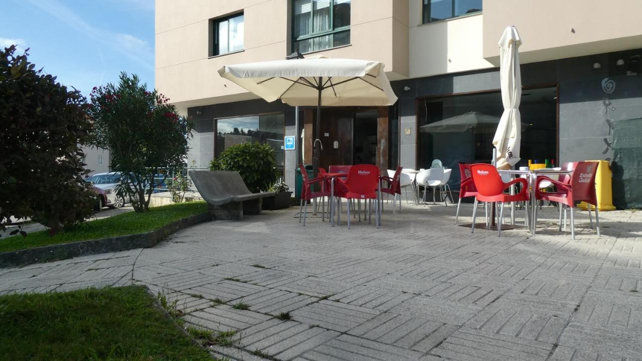 Albergue Cafeteria Rio Sar Padrón エクステリア 写真