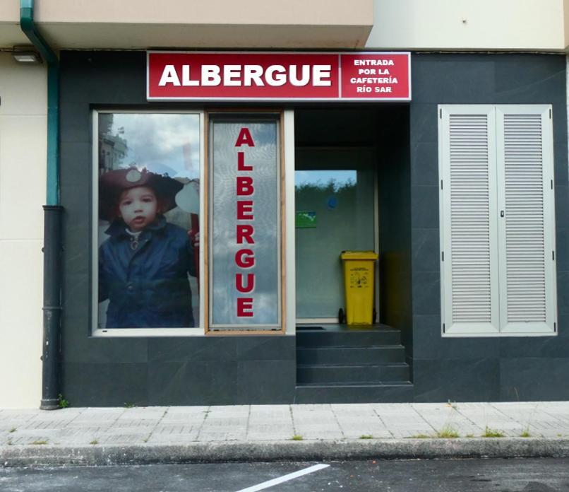 Albergue Cafeteria Rio Sar Padrón エクステリア 写真